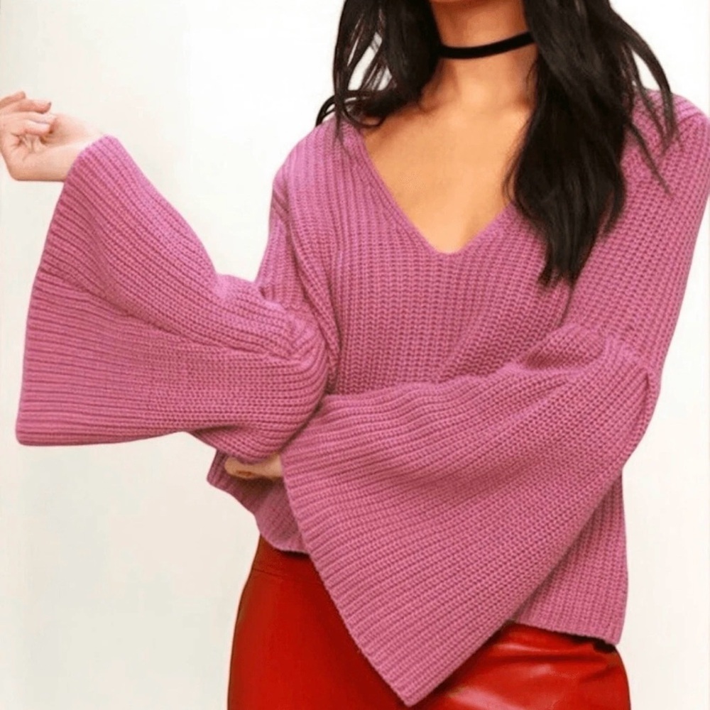 Free People Rose Pink V-Neck Bell Sleeve Sweater